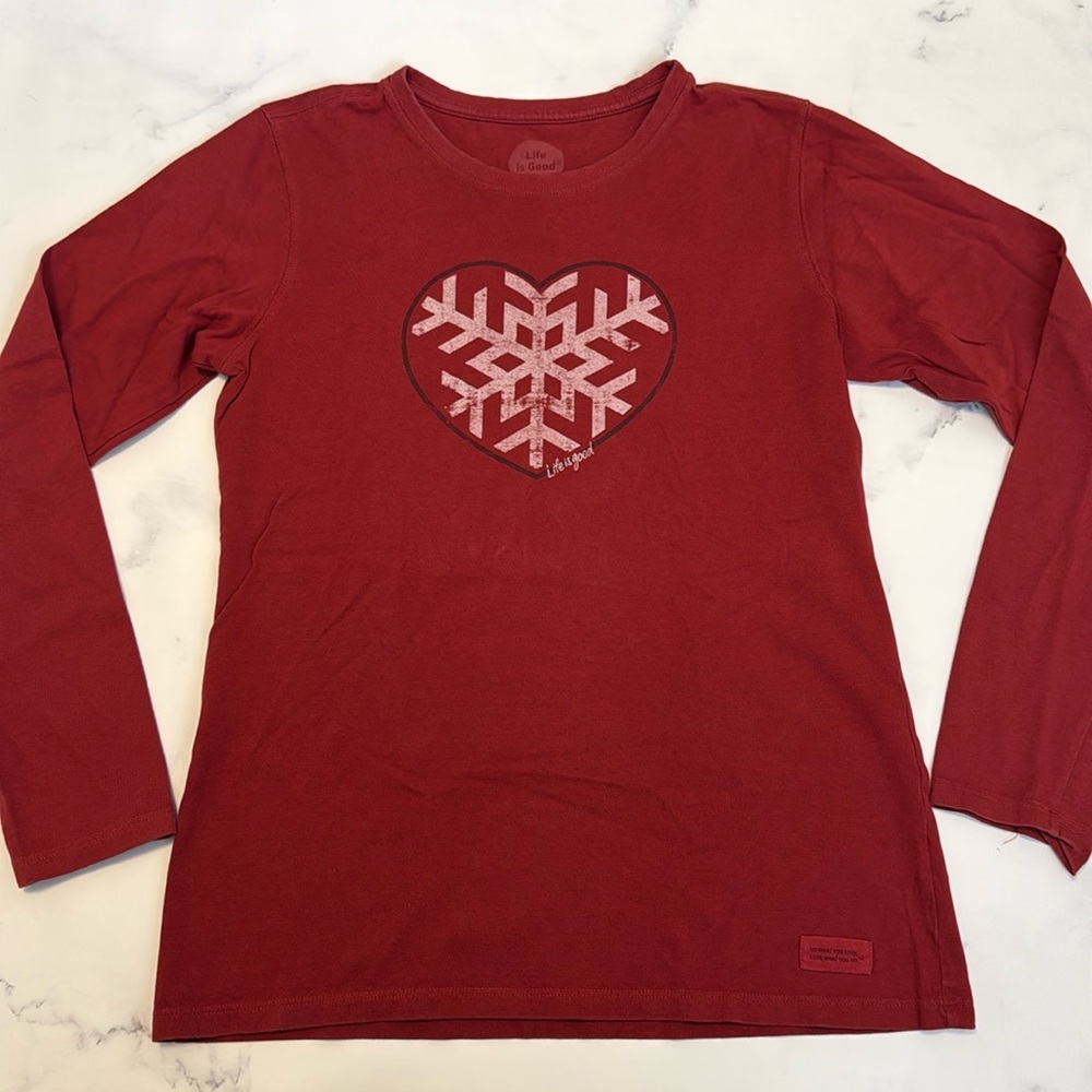 Women’s Life is Good Heart Snow Flake Red Long Sleeve Shirt